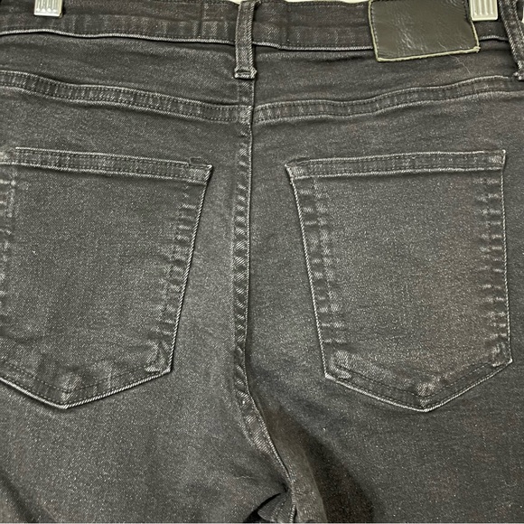 Everlane High-rise Button Front Cigarette Jean in Black. Size 28 - Picture 5 of 5